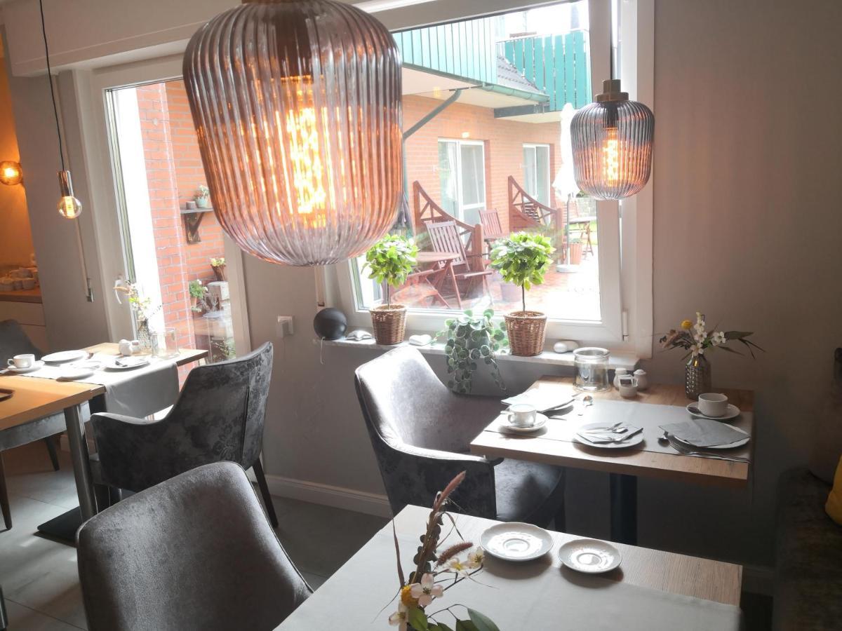 Hotel Garni Haus Am Meer Neuharlingersiel Zewnętrze zdjęcie
