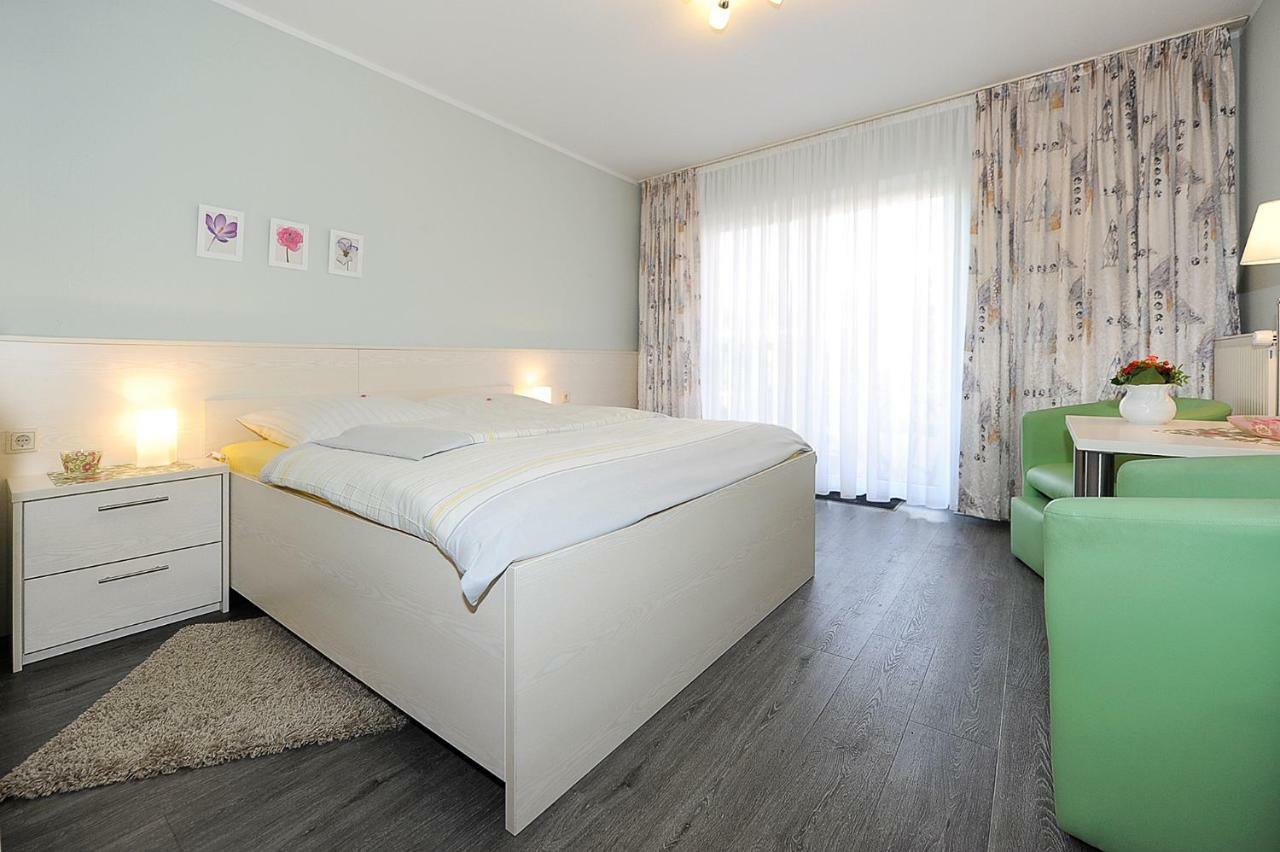 Hotel Garni Haus Am Meer Neuharlingersiel Zewnętrze zdjęcie