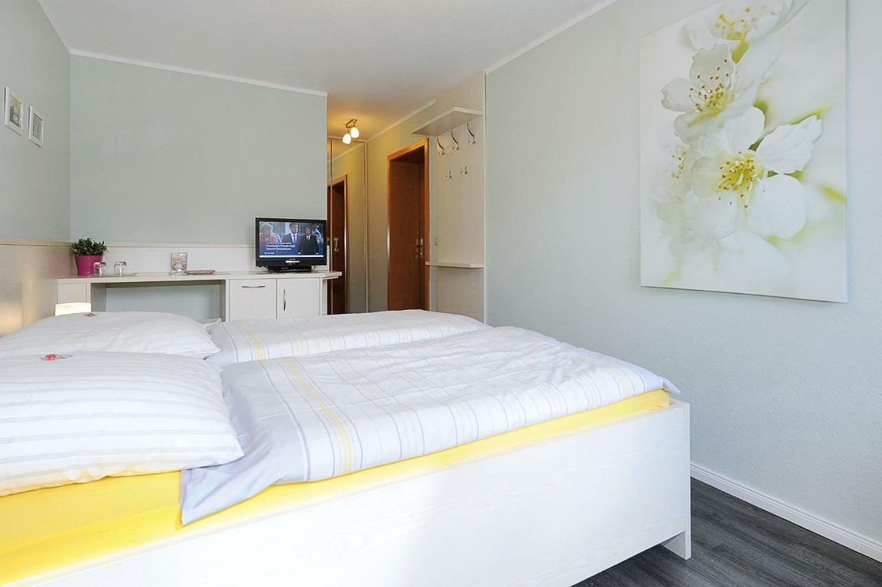Hotel Garni Haus Am Meer Neuharlingersiel Zewnętrze zdjęcie